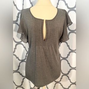 🤍Converse cotton blouse with deep V-neck🤍